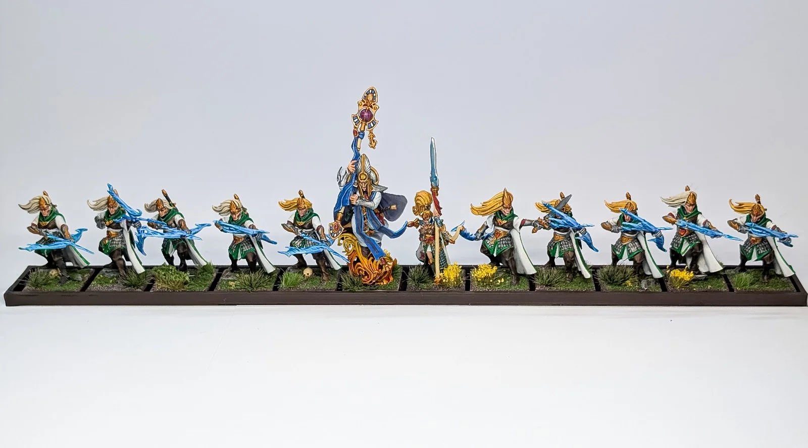 6ea1b568-be25-4616-a887-a52cde8a92fb_Sister_Of_Avalorn_with_Mage.webp