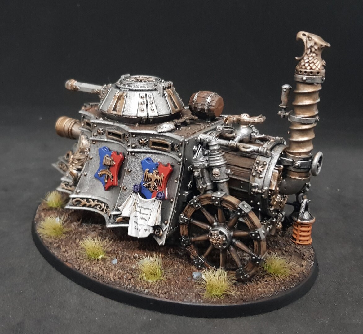 Dampfpanzer 4.jpg