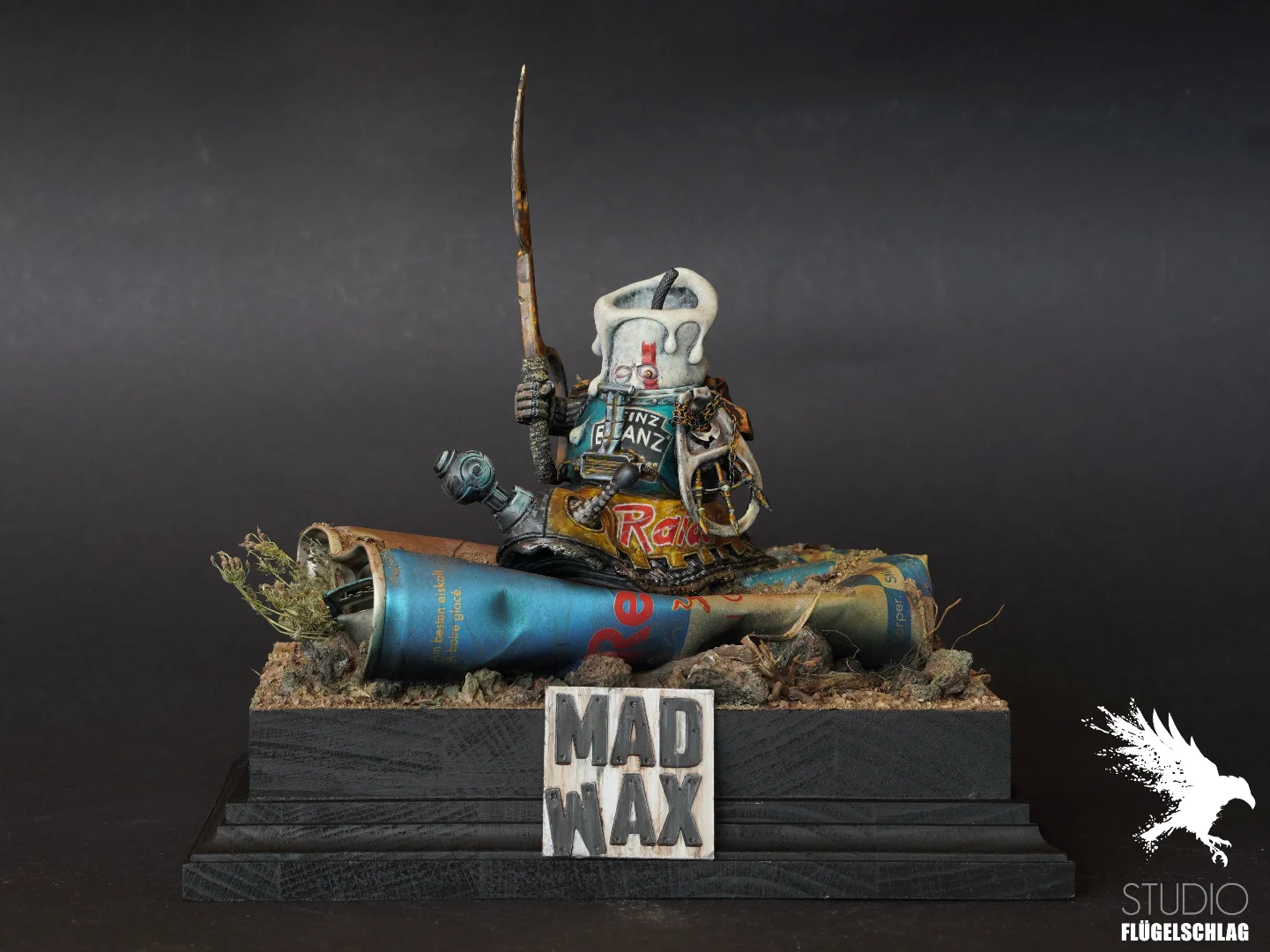 MadWax1klein.webp