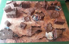 Spielmatte 3 mit Gelände und Zonenmarker V1 Ansicht 1.jpg