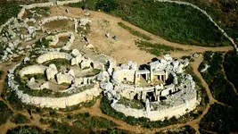 malta-megalith-100~_v-gseapremiumxl.webp