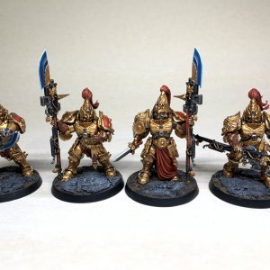 7 - Adeptus Custodes - Custodian Guards