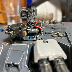 SW_Landraider_05.jpg