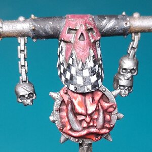 04_WH40K_Orks_Waaaghbanner_WIP_2.jpg