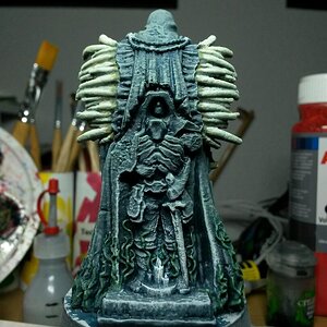Menhir-wip-hinten.jpg