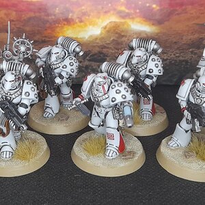 WhiteScarsSquad1 (1).jpg