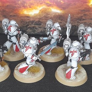 WhiteScarsSquad1 (4).jpg