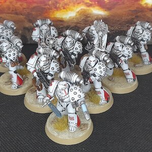 WhiteScarsSquad1 (5).jpg