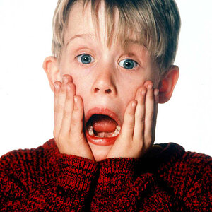 home_alone_macaulay_culkin_201008_gji7nom957.jpg
