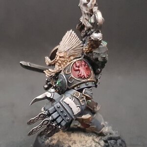 Geigor Fell-hand 4.jpg