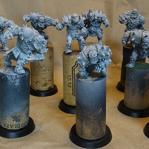 orks_grundiert.jpg