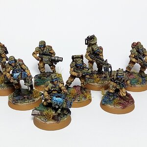 wh40k_imp_elysian_command_troop_white_bg_01.jpg