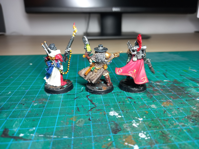 40k Inquisitors (2).jpg