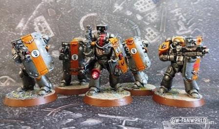8 - Imperial Fists Breacher