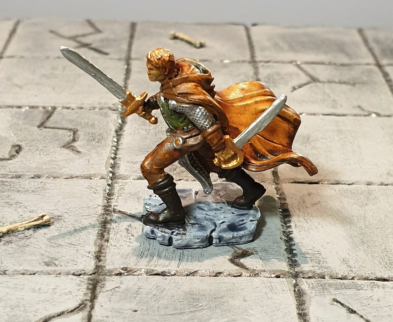 Adventurer 1.jpg