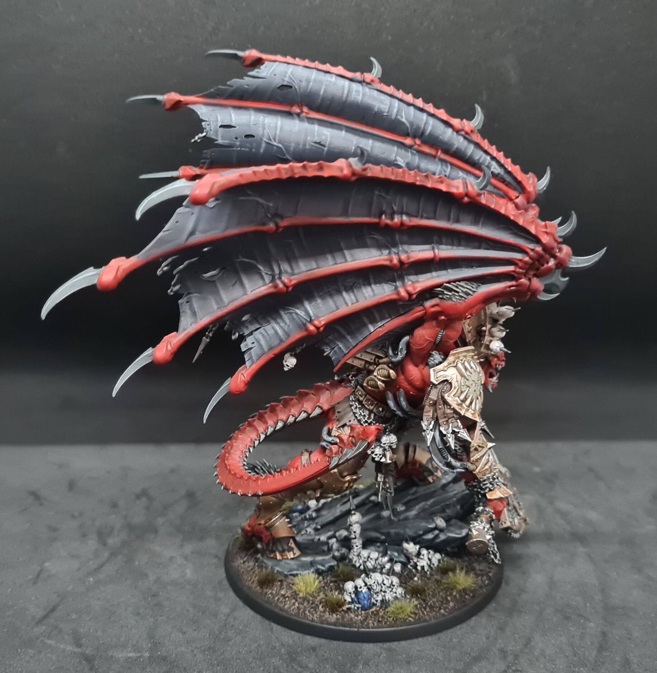 Angron 2.jpg