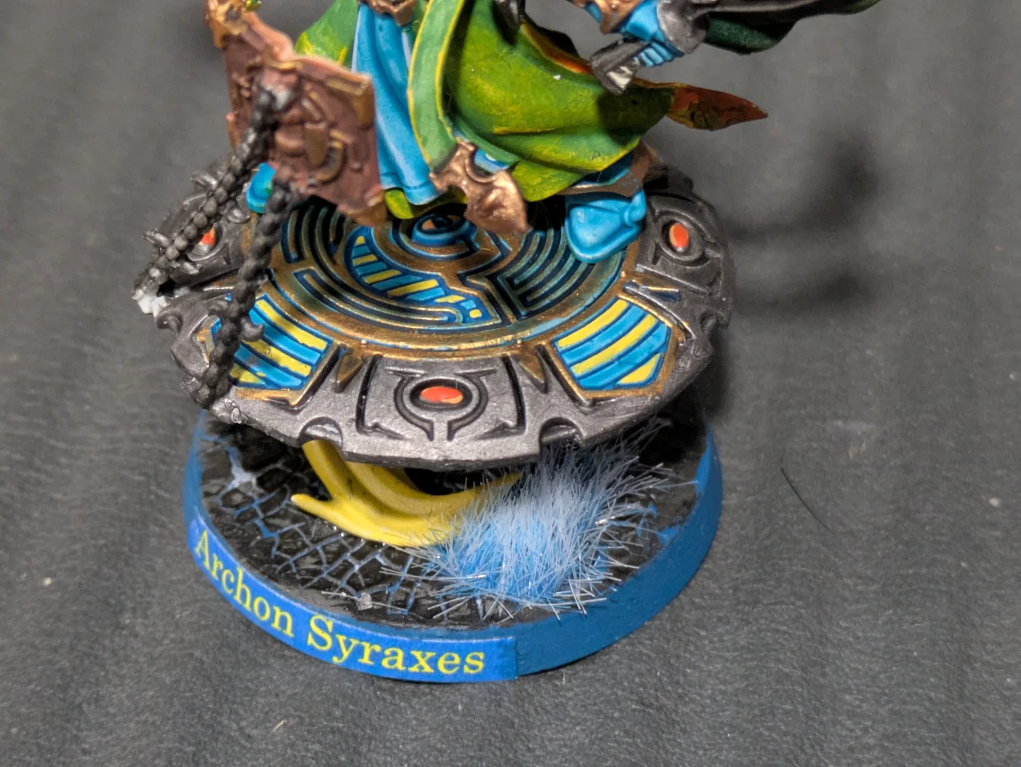 Archon_Syraxes_Detail_01.webp