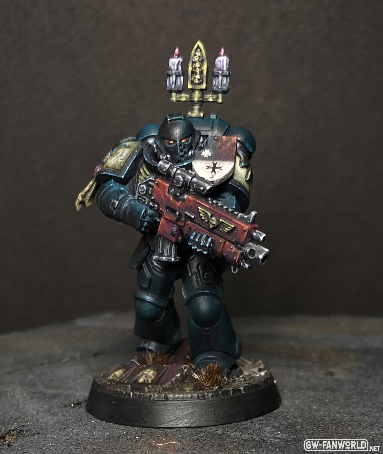 Black Templar Paladin