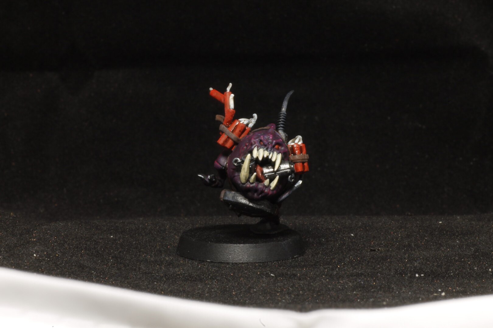bombsquig_v.jpg