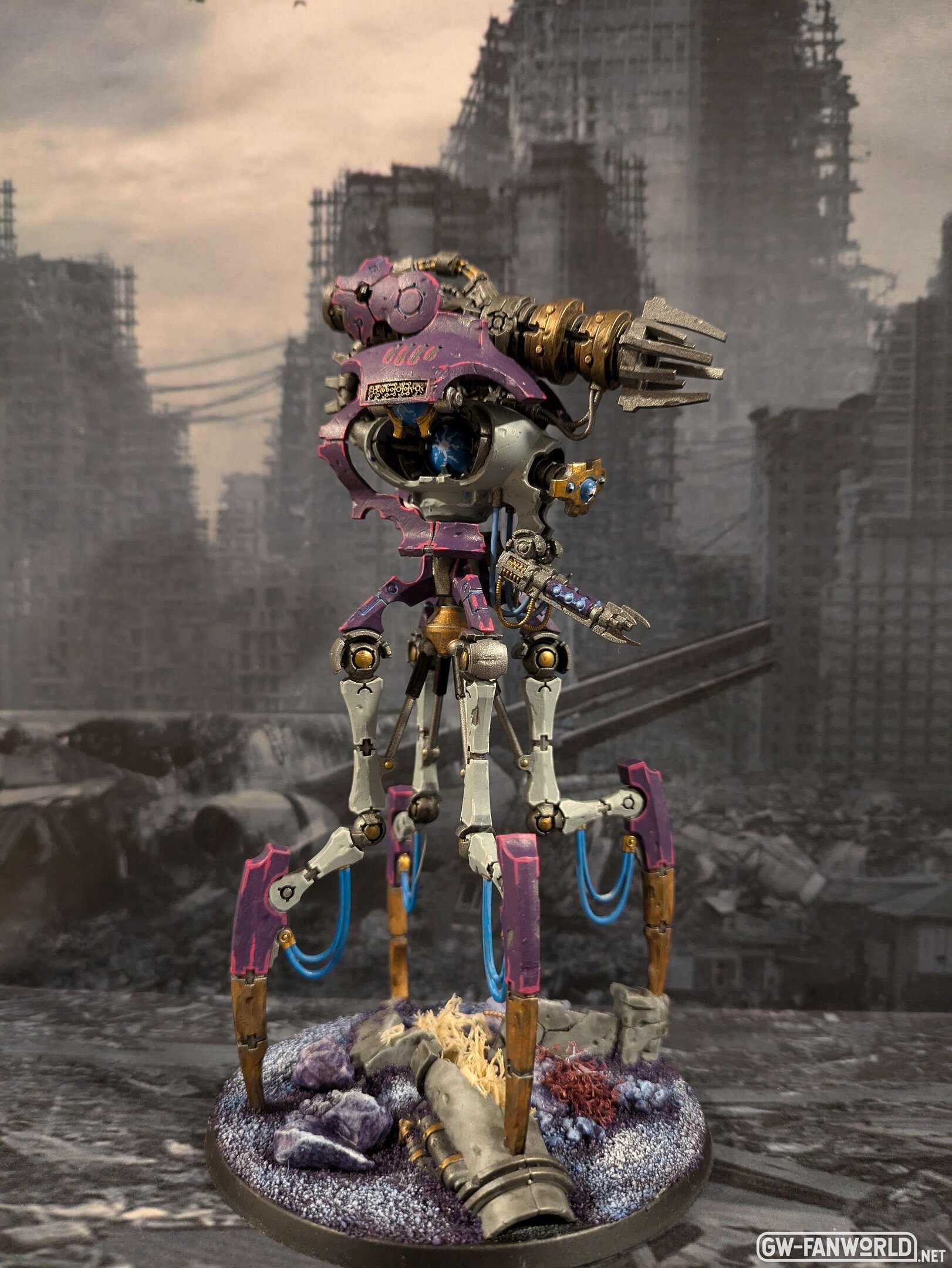 Canoptek Doomstalker.jpg