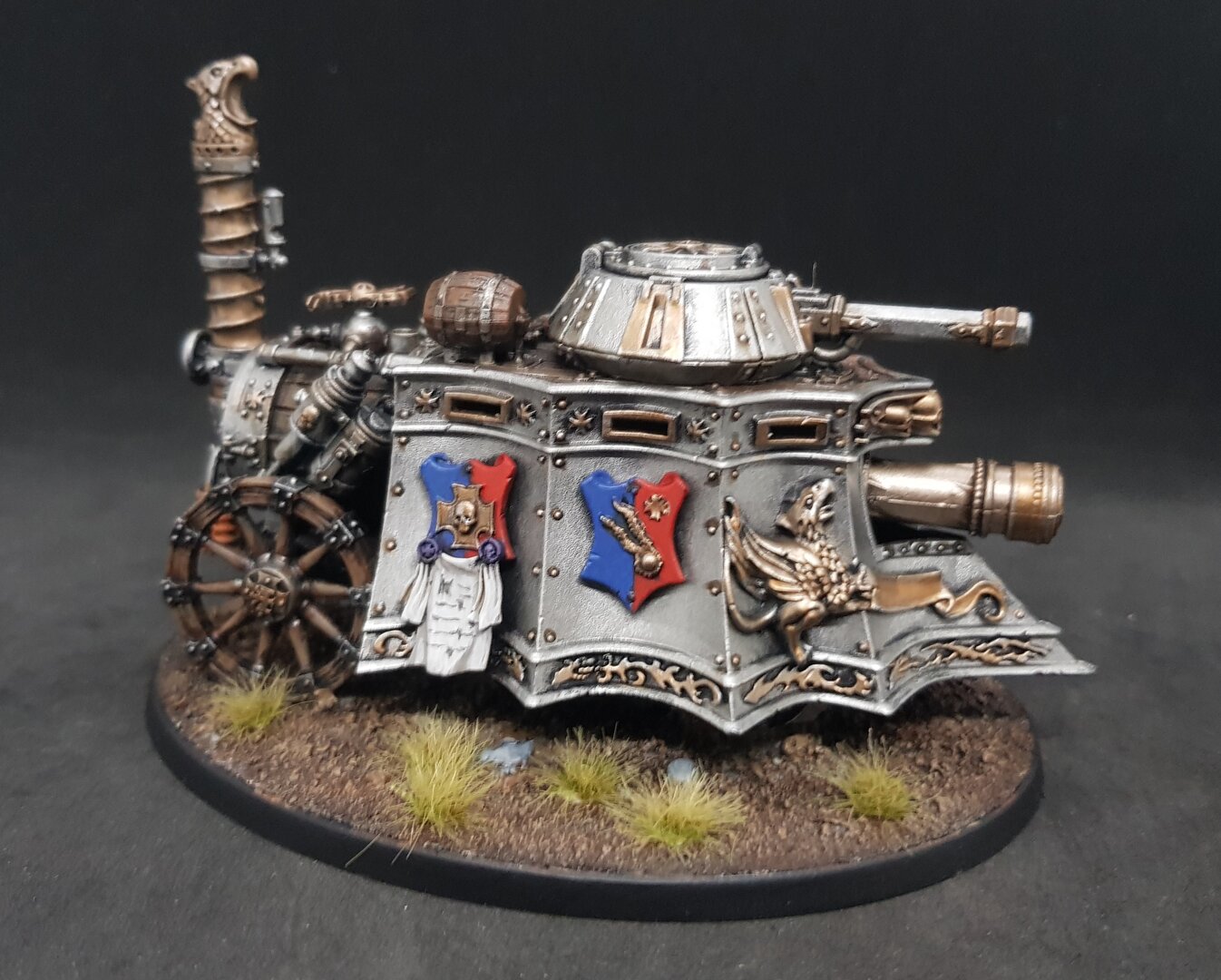 Dampfpanzer 1.jpg