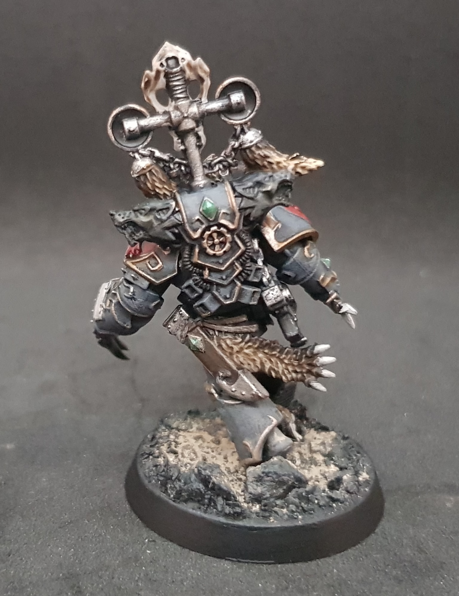 Geigor Fell-hand 3.jpg