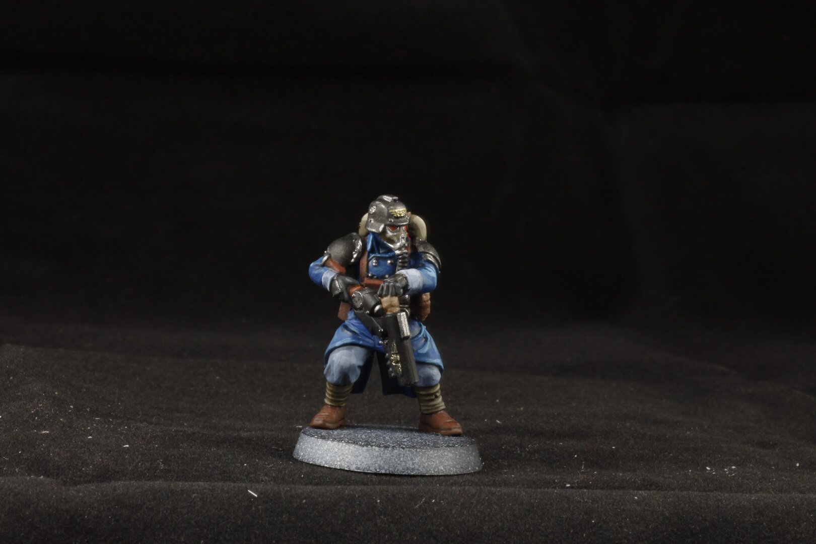 Grenadier_v.jpg