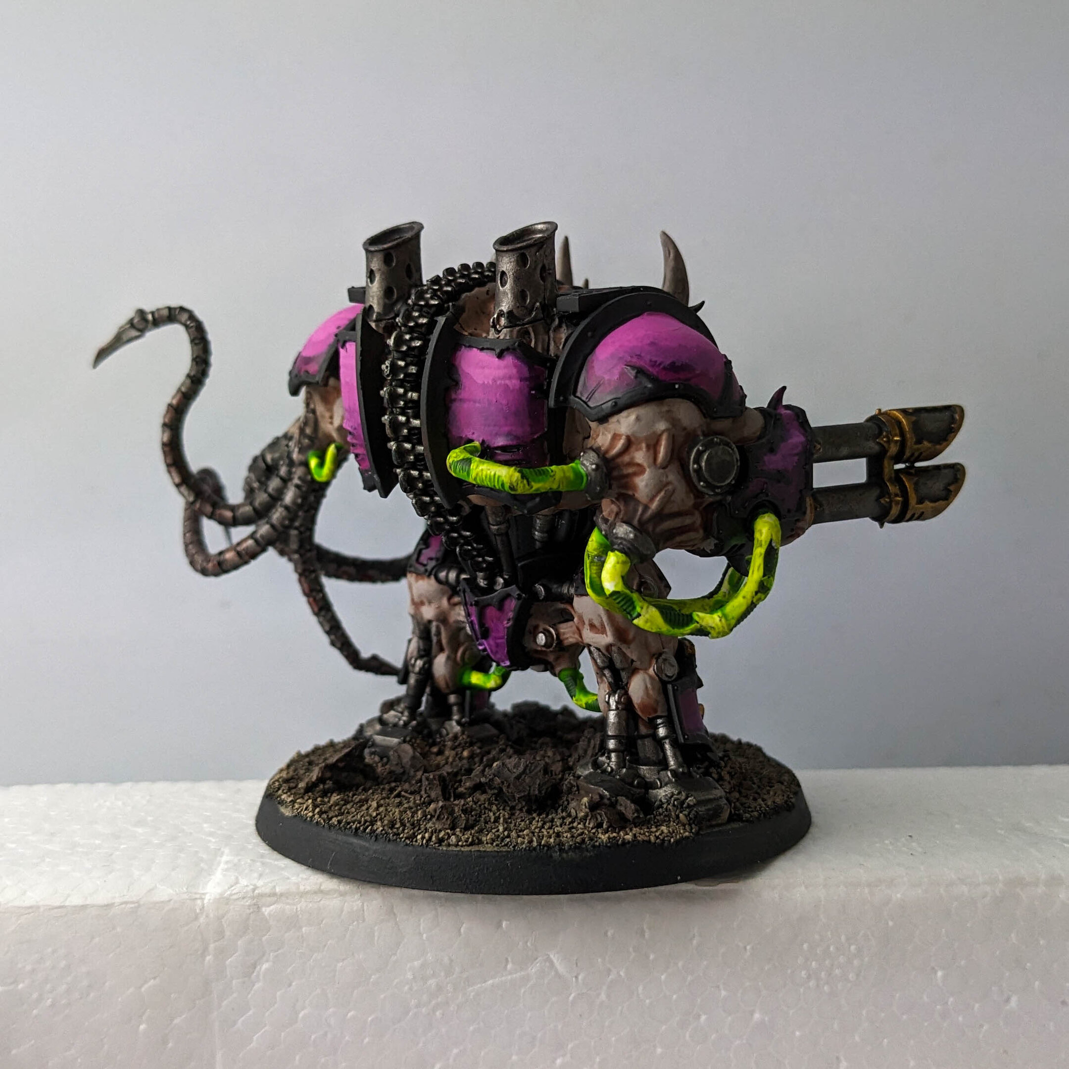 Helbrute 2 back.jpg