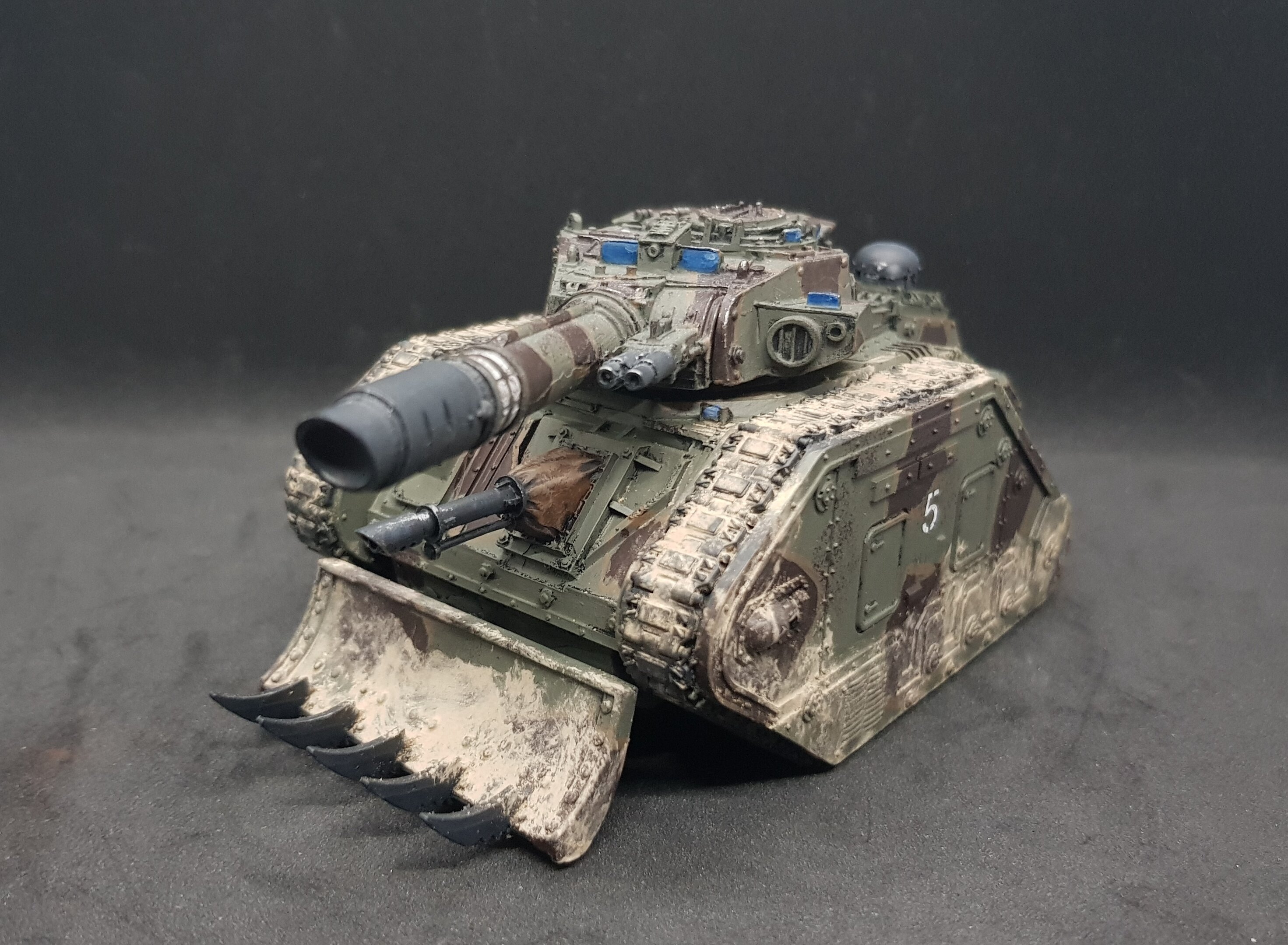 Leman Russ 4.jpg