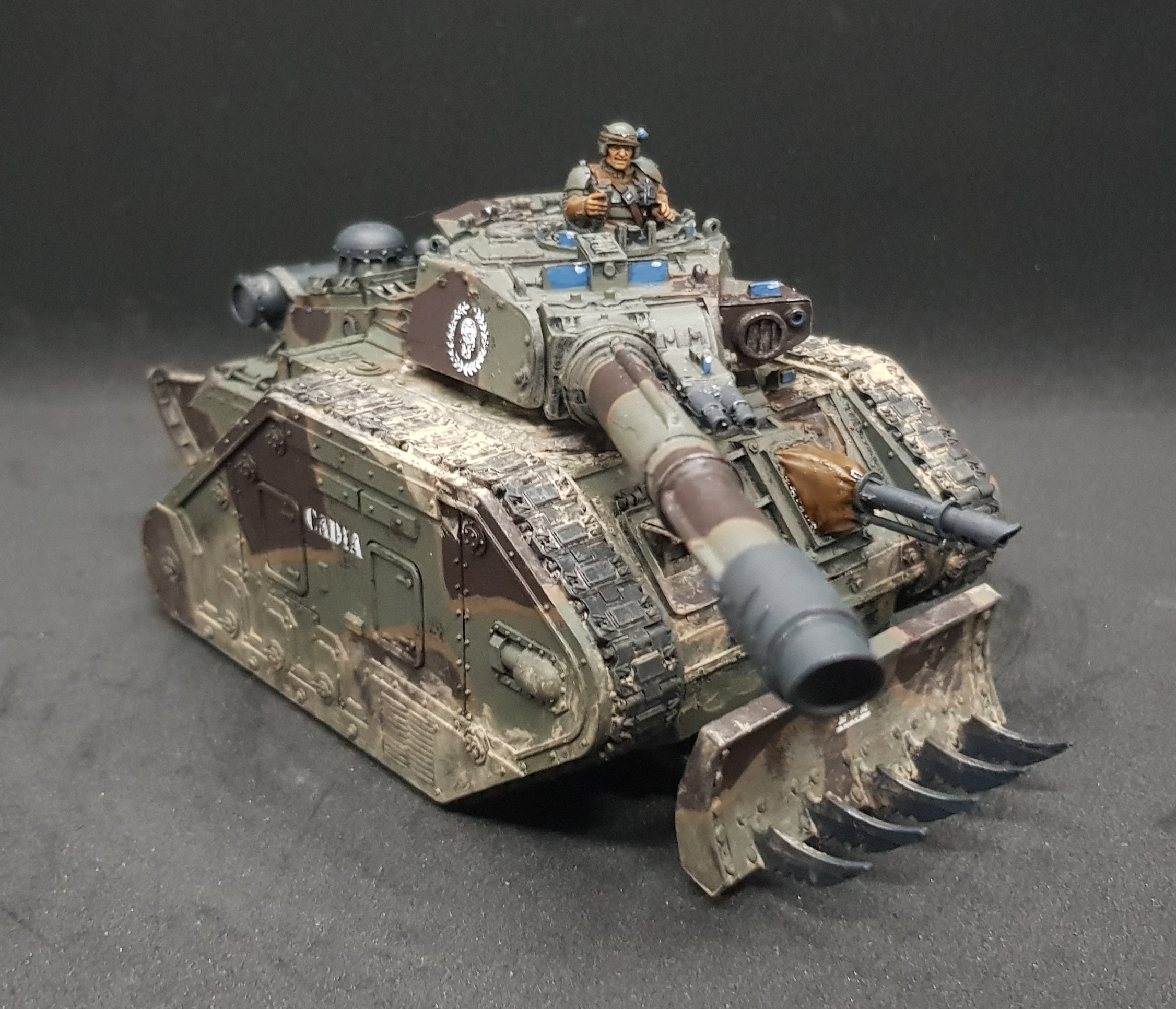 Leman Russ Vanquisher 4.jpg