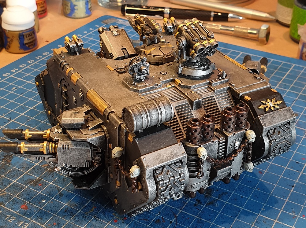 LR IW 01b.jpg