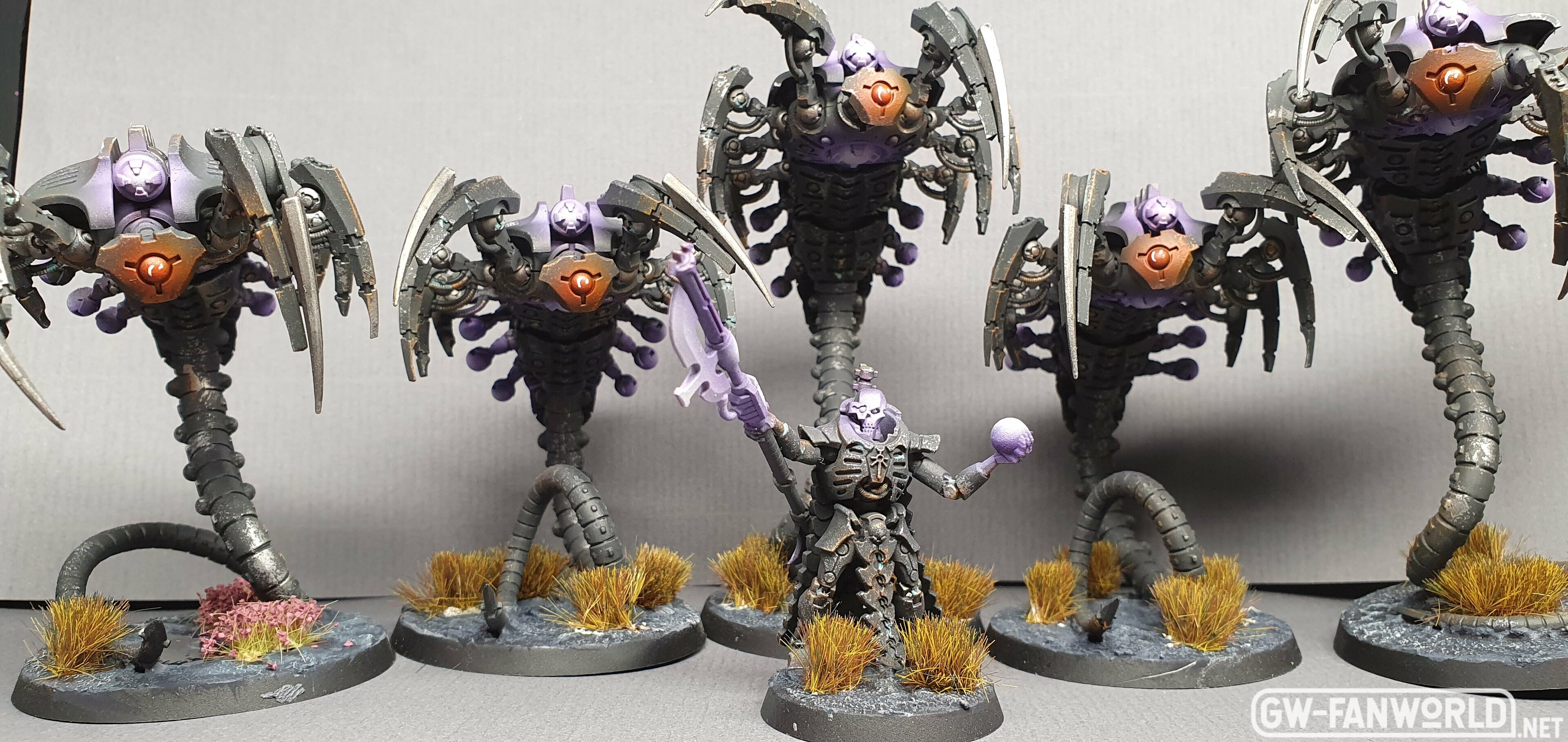 Necron Phantome und Lord