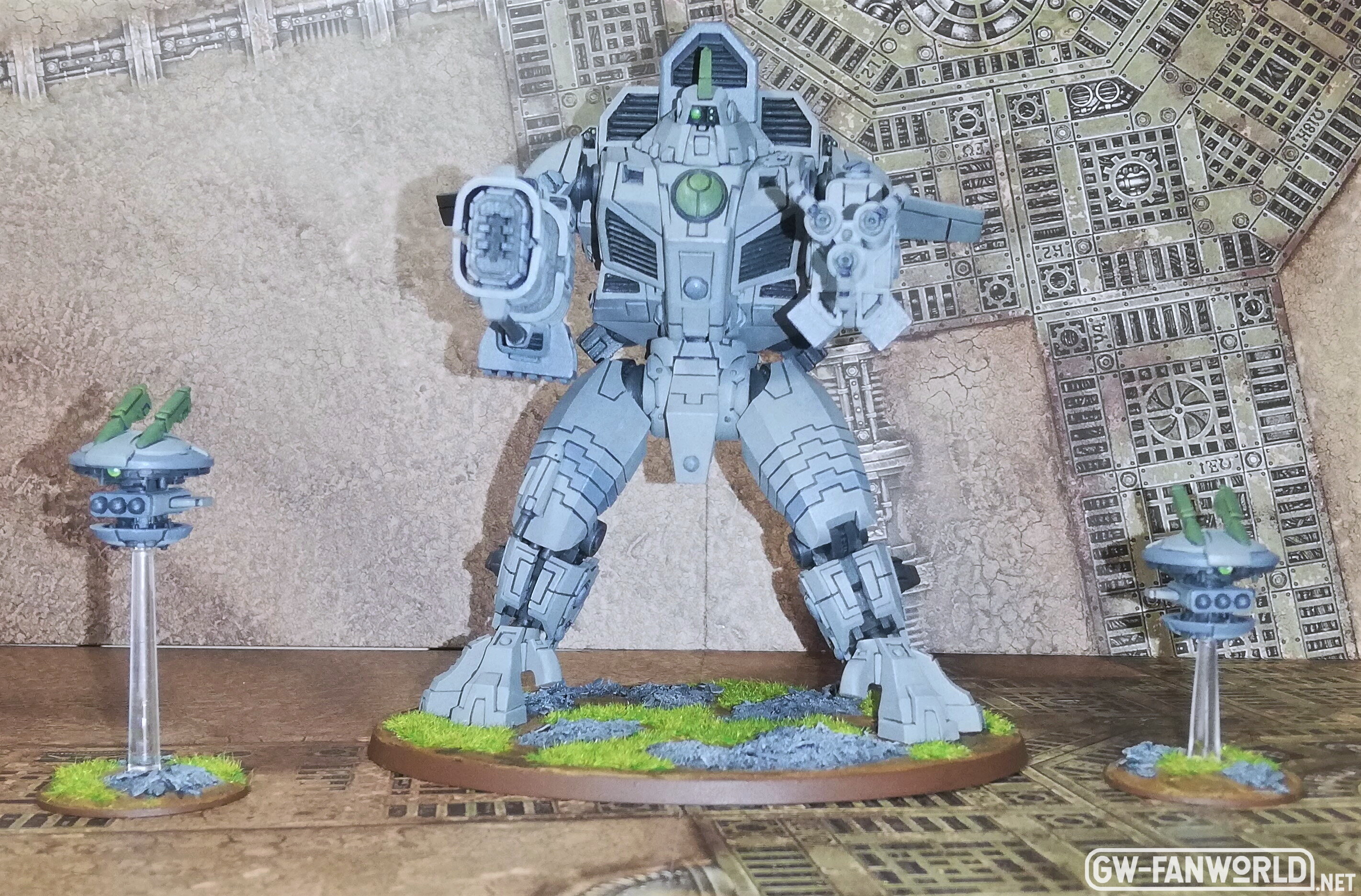 Tau11.jpg