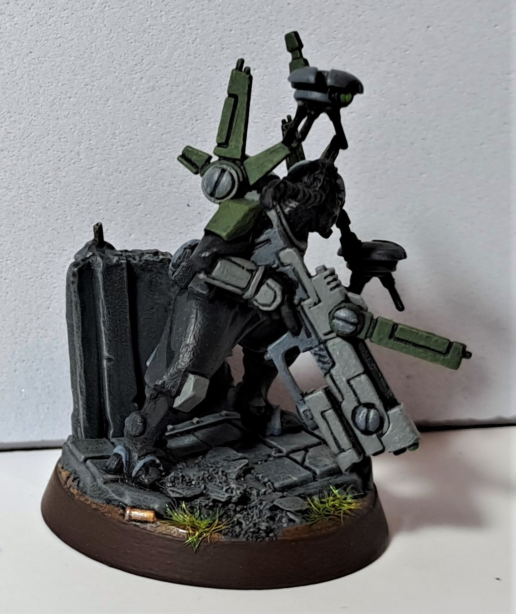 Tau22.jpg