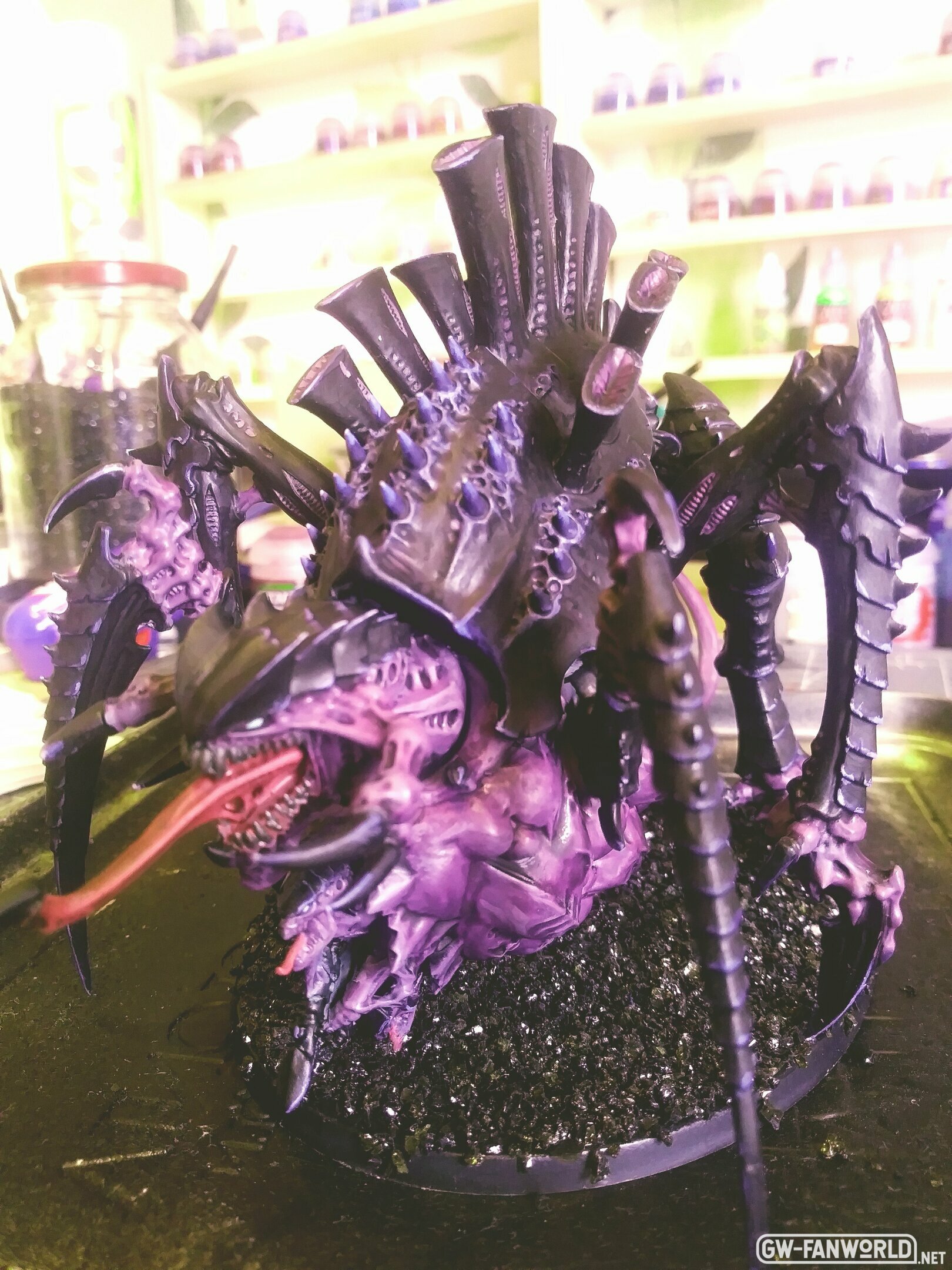Tyranids Tervigon.jpg