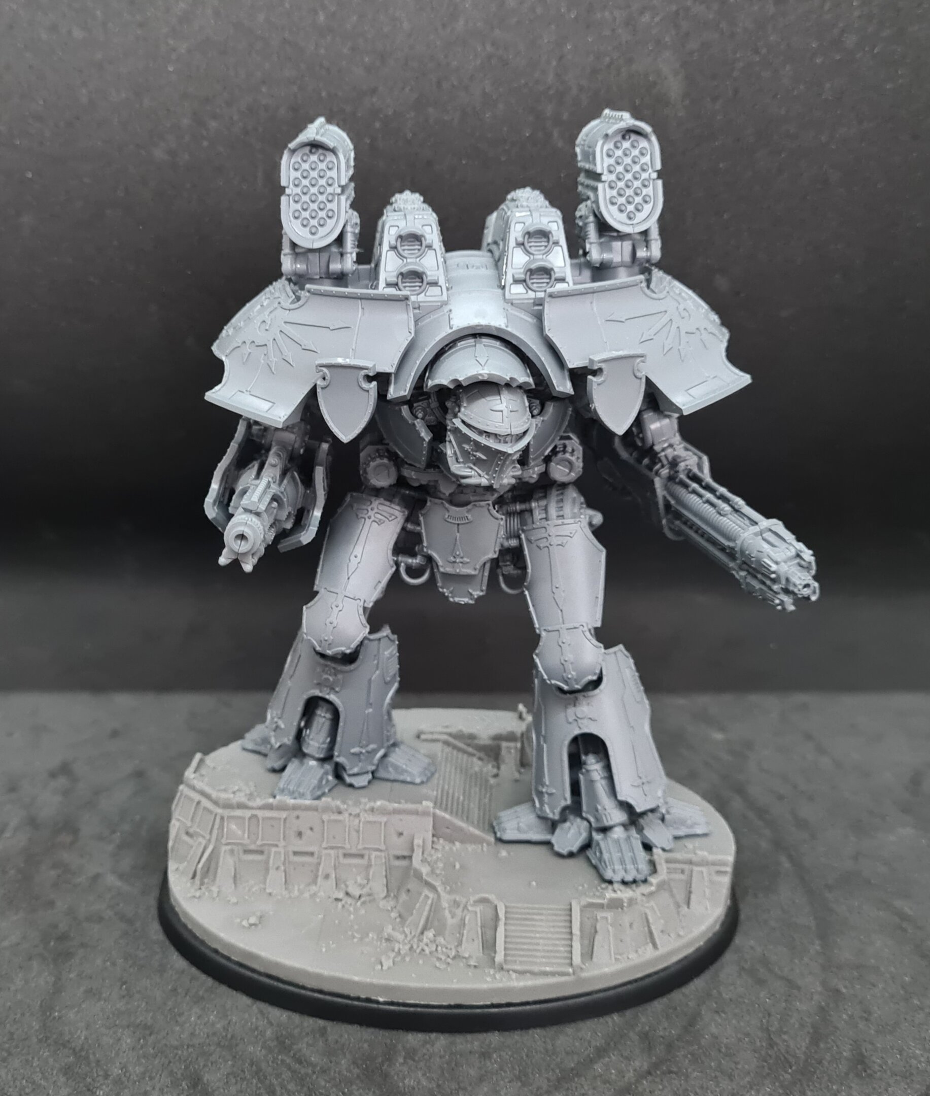 Warlord Titan 1.jpg