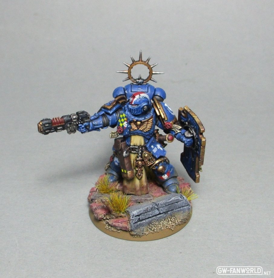 wh40k_ultramarines_primaris_indomitus_lieutnant_01.jpg