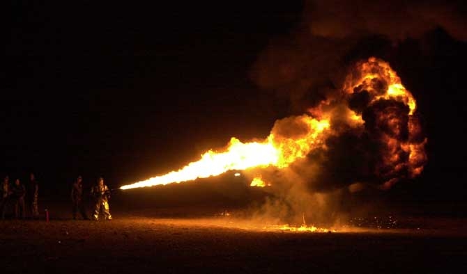 flamethrower-754684.JPG
