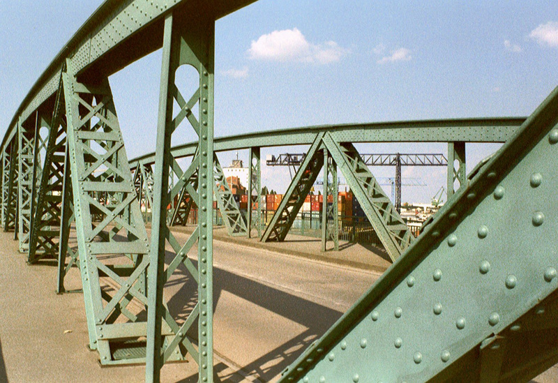 Schmickbruecke.jpg