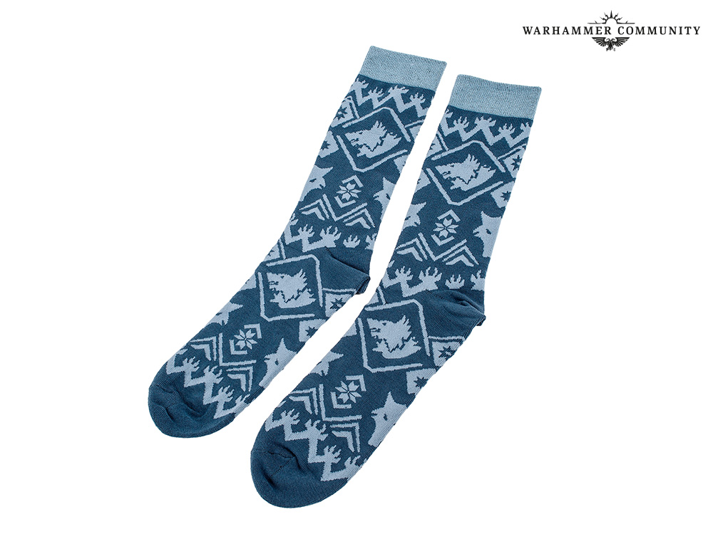sundaypreview-nov2-licensed_08-swsocks-dr4lpyq3xc.jpg