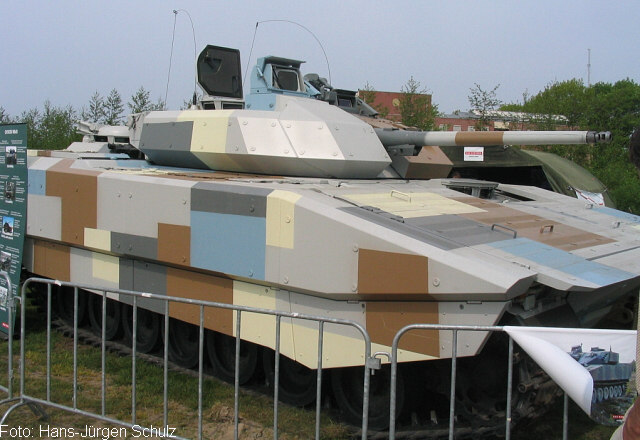 nl_ifv_cv9035-005.jpg
