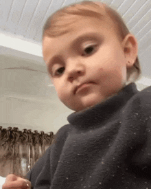 thumbs-up-baby.gif