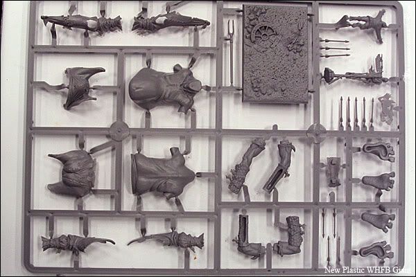 Plastic_Giant_Sprue_01.jpg