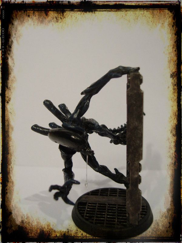 AlienRoyalGuarddetail-Kopie.jpg