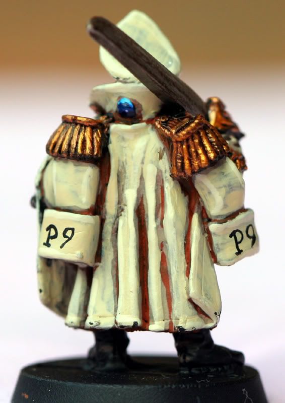 kommi_back.jpg