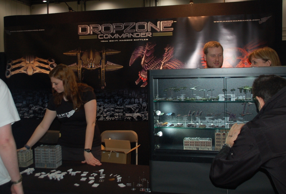 Salute-Dropzone-Commander-Stand.jpg