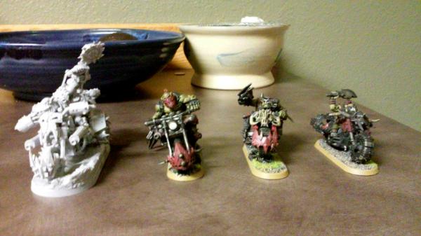 694717_sm-Ork%20Warboss%20Size.jpg