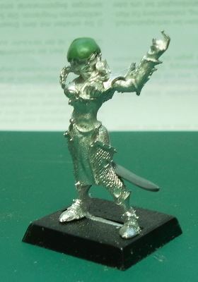 sela-w10.jpg