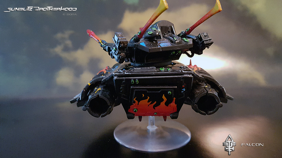 falcon_2.jpg