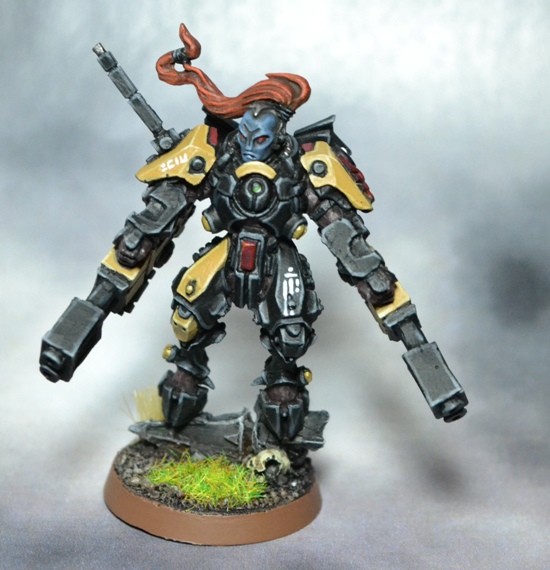 Shadowsun_vorn_klein.jpg